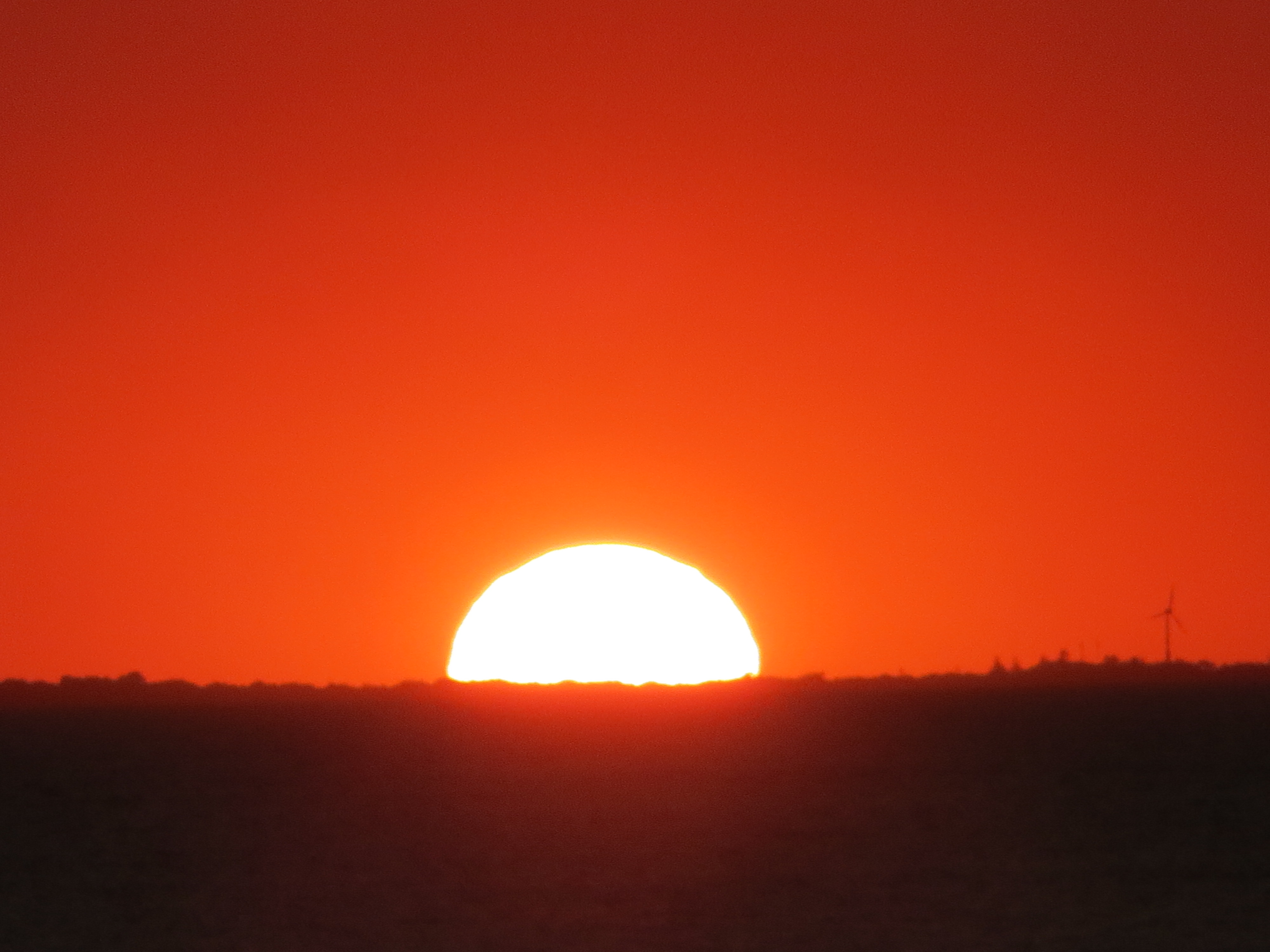 Horizon Sunset South Beach Fremantle