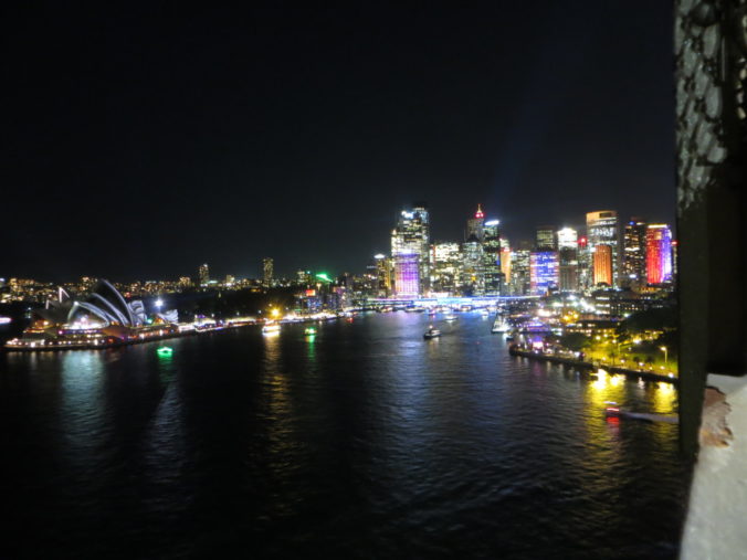 Vivid 2016 Operahouse lit up Sydney