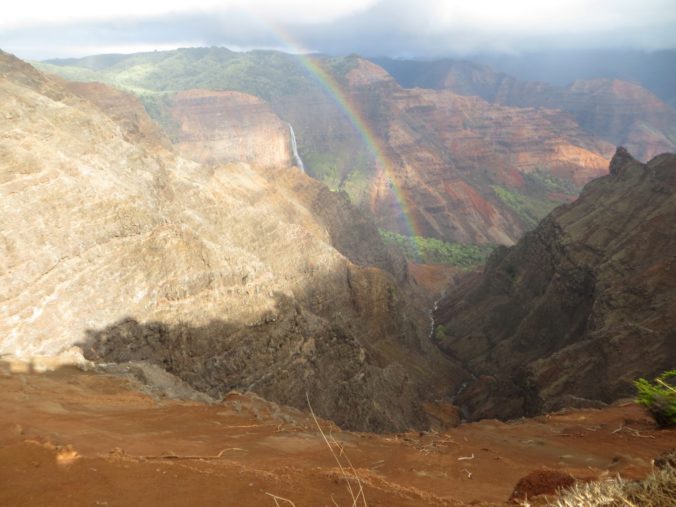 Waimea canyon rainbow