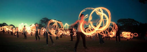 Fire spinning Confest